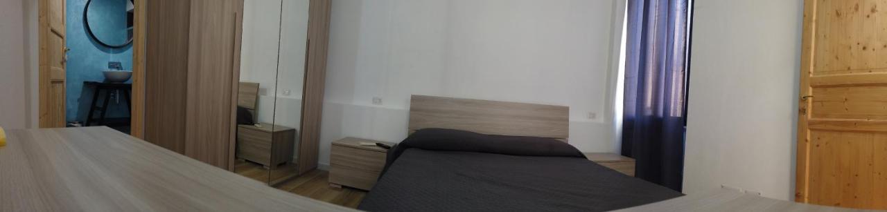 Locanda Dal Genovese La Maddalena  Buitenkant foto